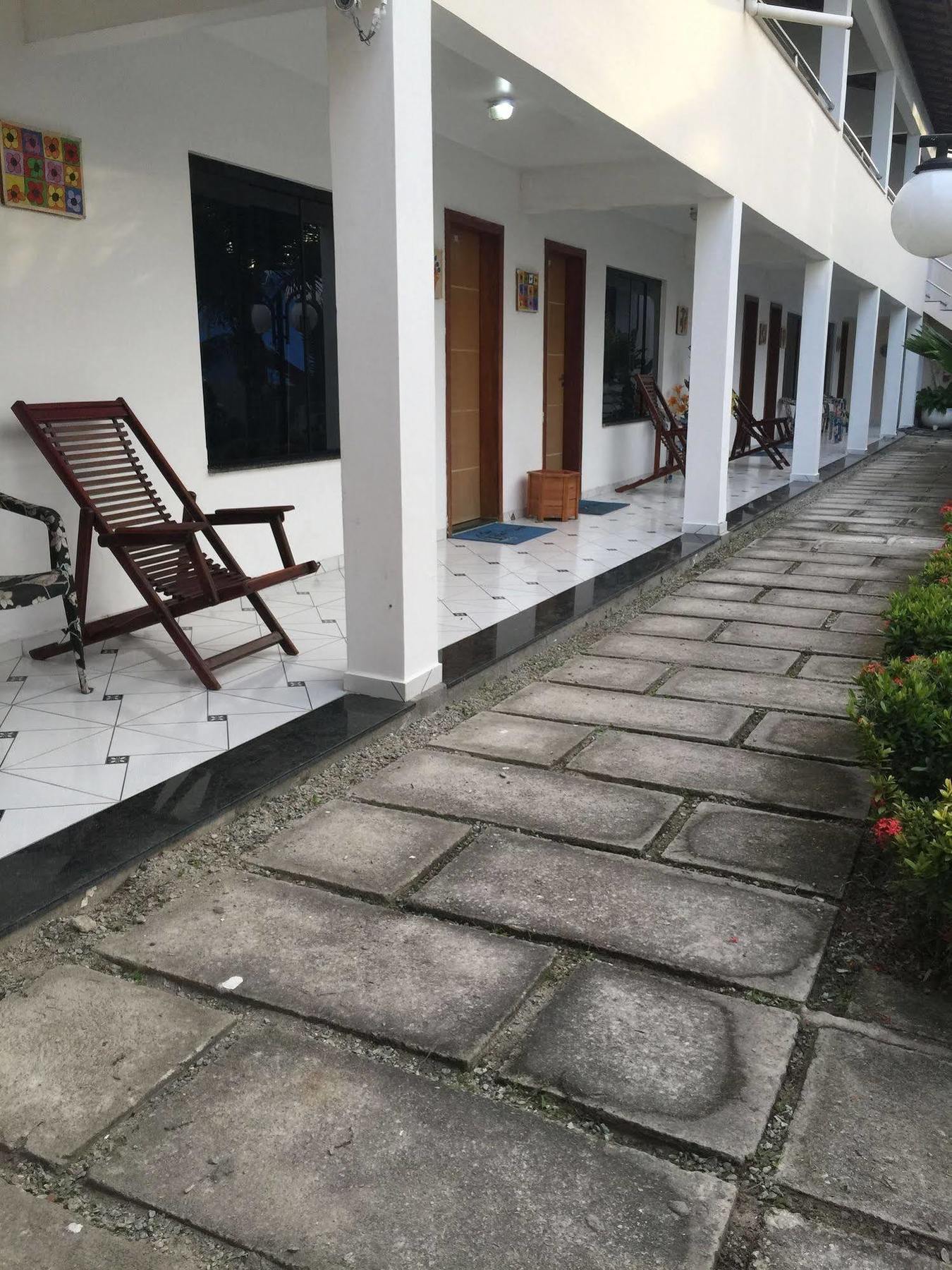 Oyo Apart Hotel Veleiros Santa Cruz Cabralia Exterior photo
